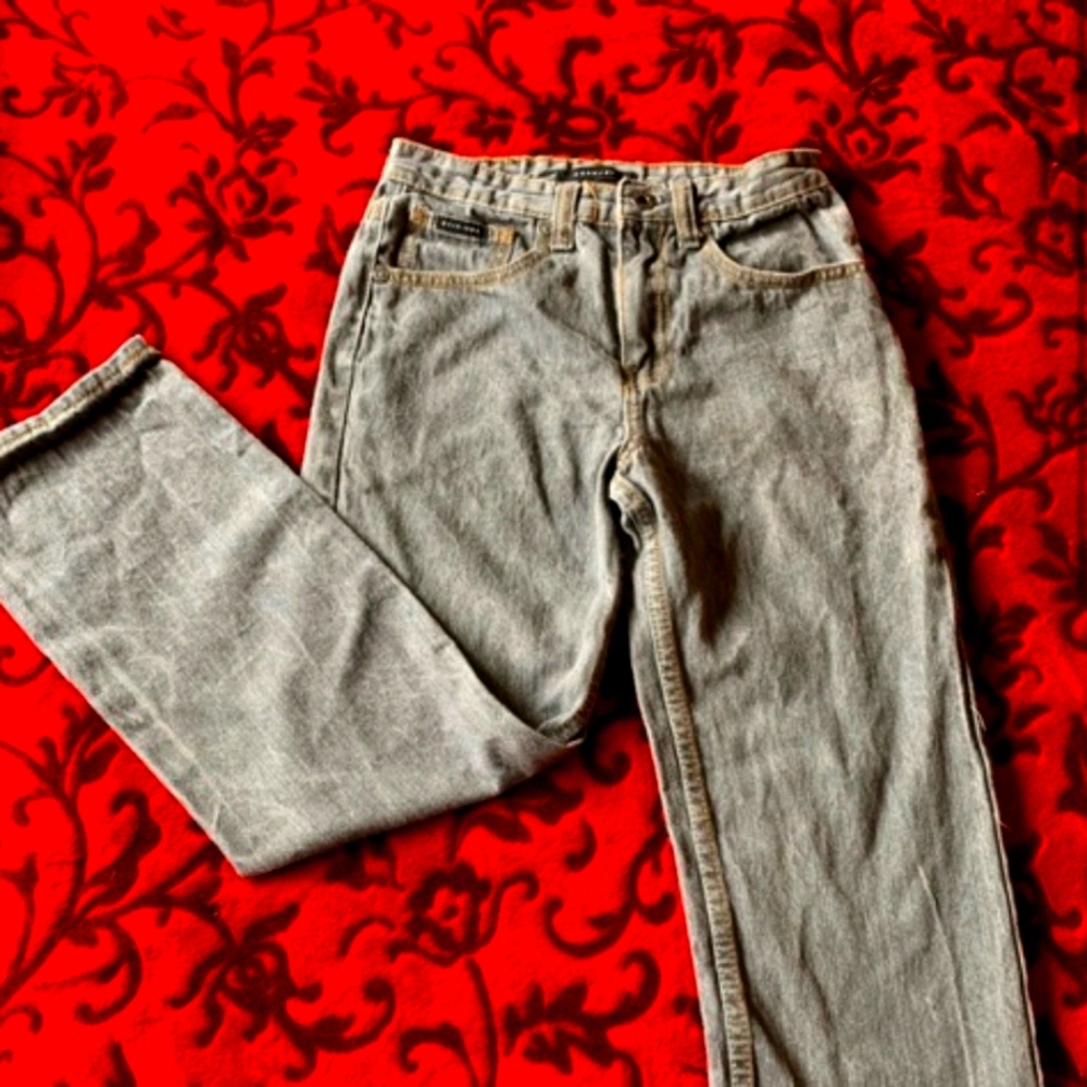 ***GRAY DENIM***